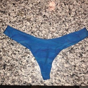 Thong bottom